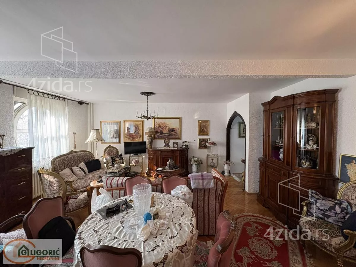 Dvoiposoban stan | 4zida