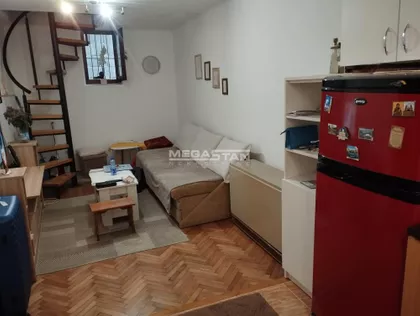Doce Markovića | 4zida.rs
