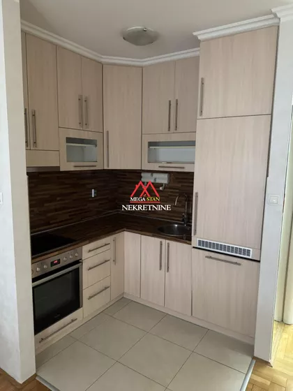 Braće Dronjak | 4zida.rs