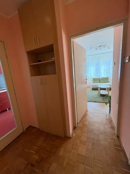 Šesnaestog Oktobra 9 | 4zida.rs