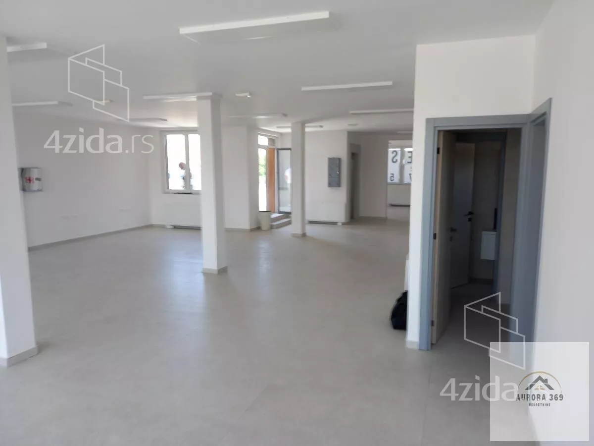 Poslovni prostor | 4zida