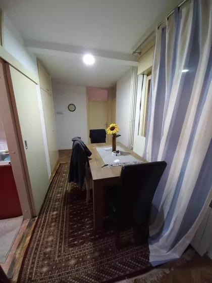 Obrenovićeva | 4zida.rs
