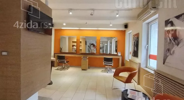 Lokal | 4zida