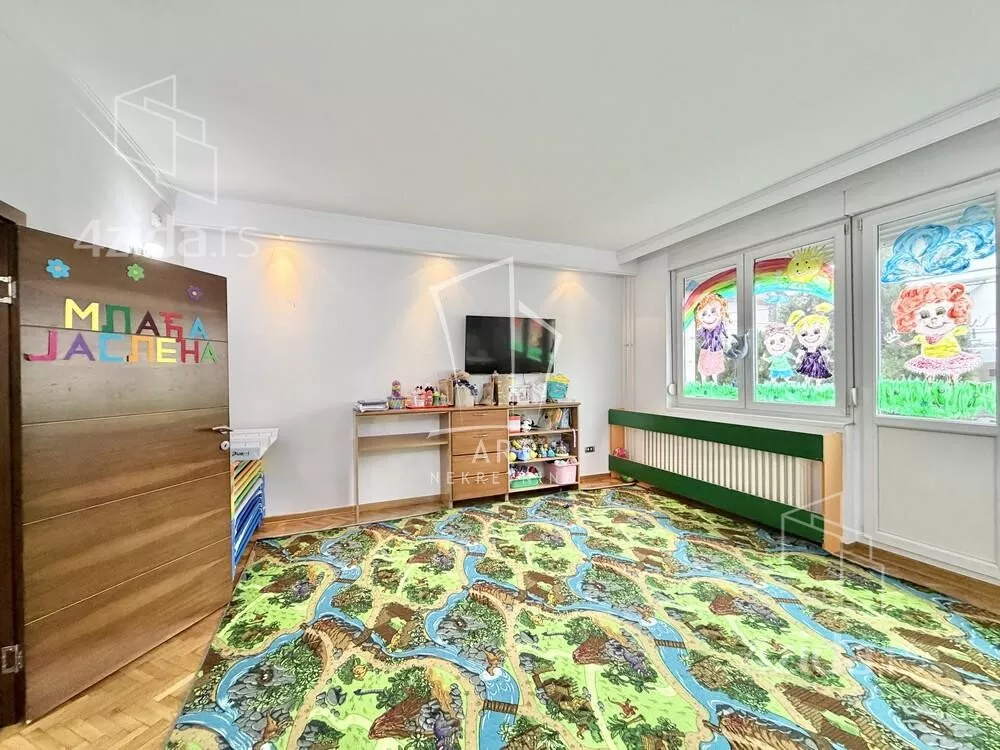 3-etažna kuća | 4zida