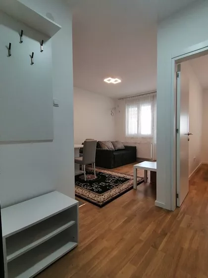 Tekelijina | 4zida.rs