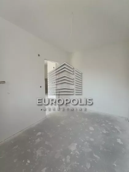 Novi Banovci | 4zida.rs