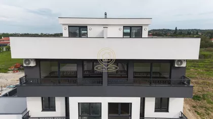 Sremska Kamenica | 4zida.rs