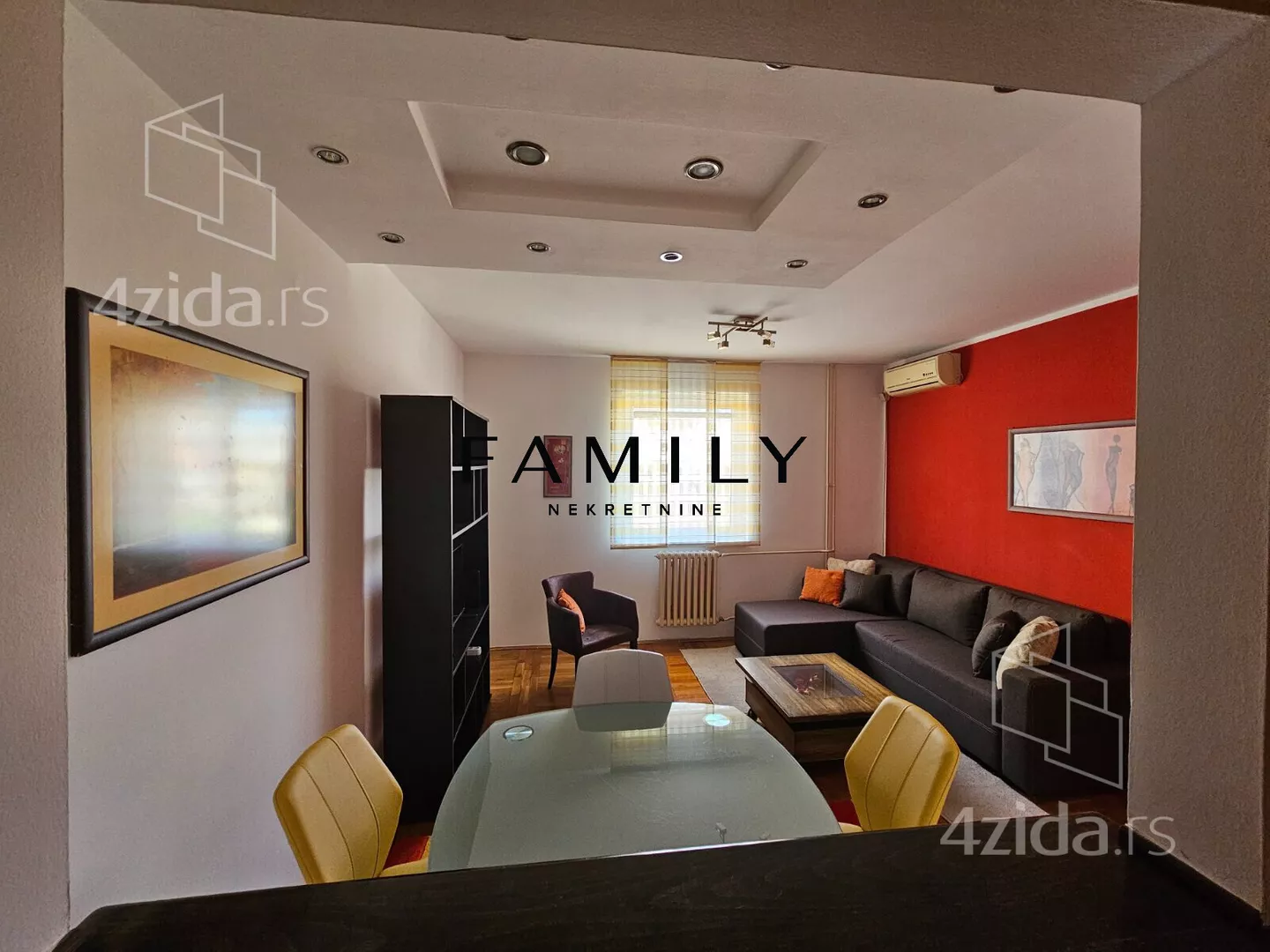 Jednoiposoban stan | 4zida