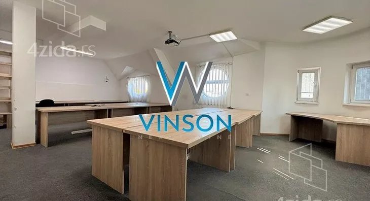 Četvoroiposoban stan | 4zida