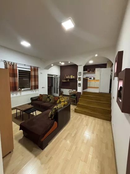 Vuka Karadžića | 4zida.rs