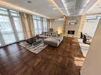 Velisava Vulovića | 4zida.rs