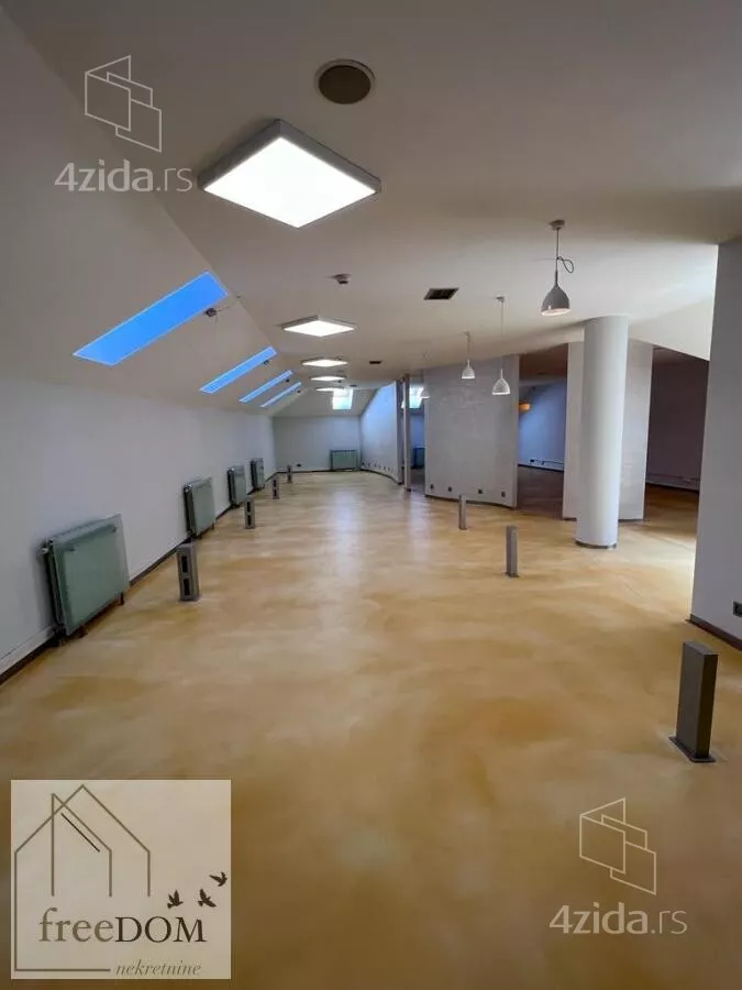 Poslovni prostor | 4zida