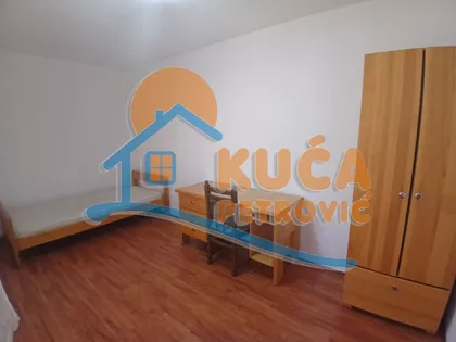 Cetinjska | 4zida.rs