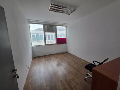 Nemanjina | 4zida.rs
