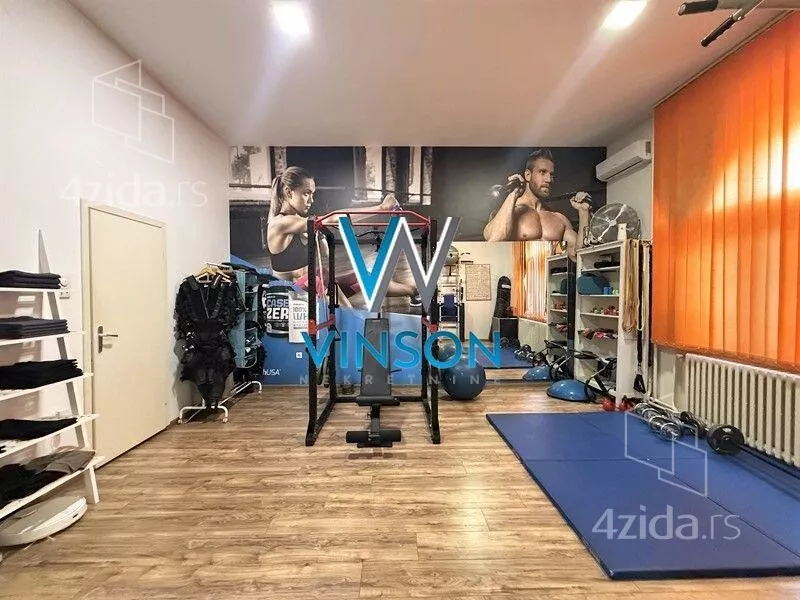 Poslovni prostor | 4zida