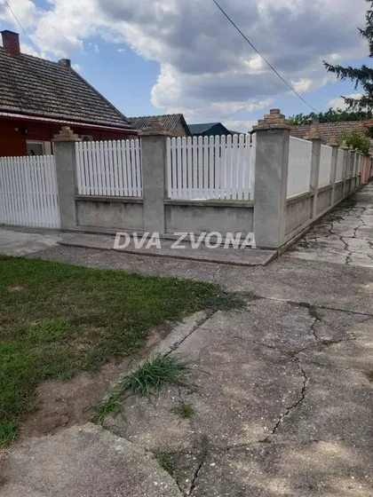 Bačko Gradište | 4zida.rs