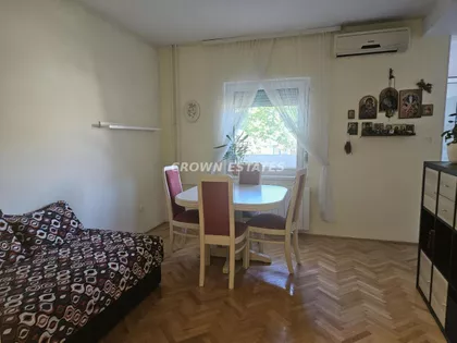 Živka Nastica Babe | 4zida.rs