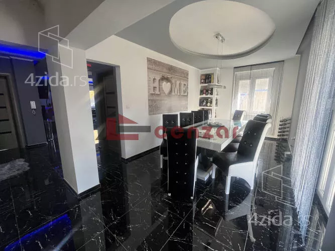 3-etažna kuća | 4zida