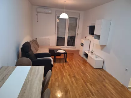 Hadži Ruvimova | 4zida.rs