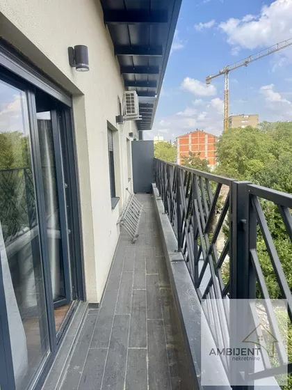 Banovo Brdo | 4zida.rs