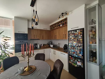 Kertvaroš | 4zida.rs