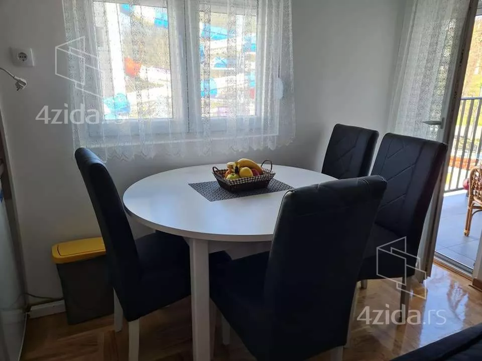 Garsonjera | 4zida