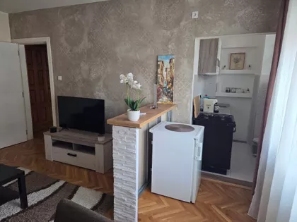 Laze Lazarevića | 4zida.rs