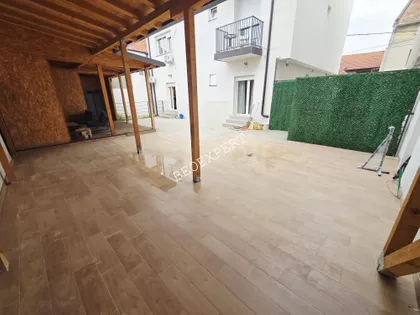 Slavujev Venac | 4zida.rs