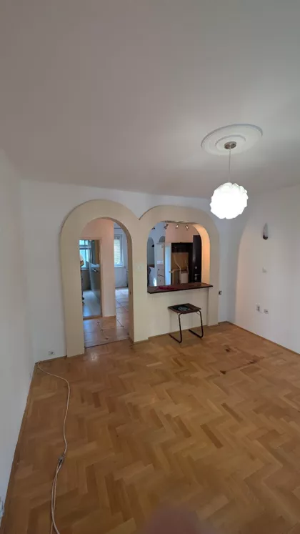 Draže Pavlovića 24 | 4zida.rs