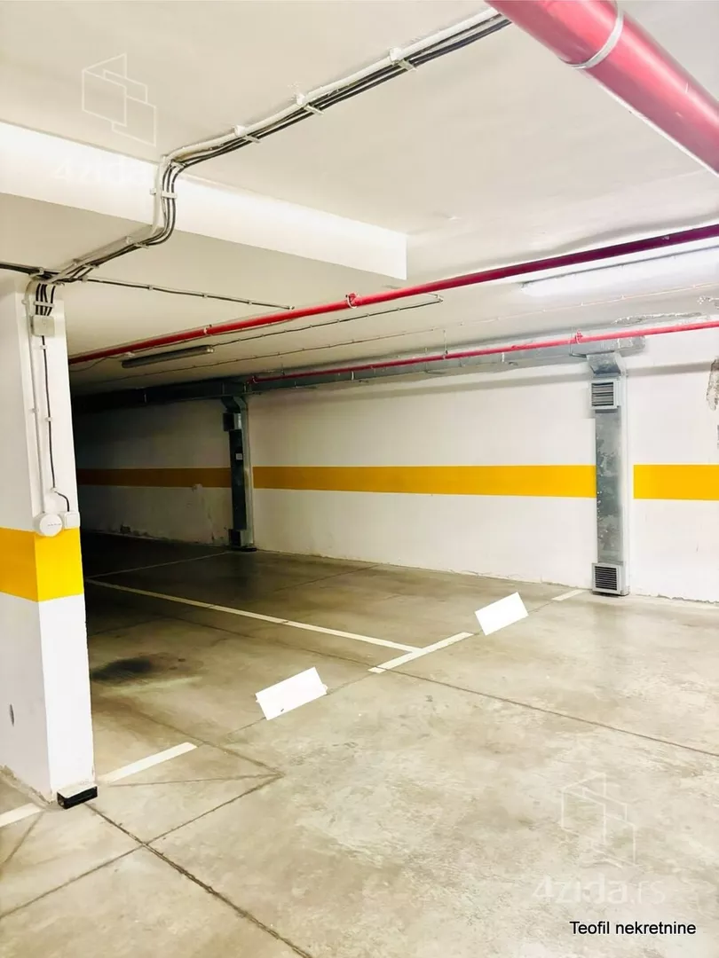 Garaža/Parking | 4zida
