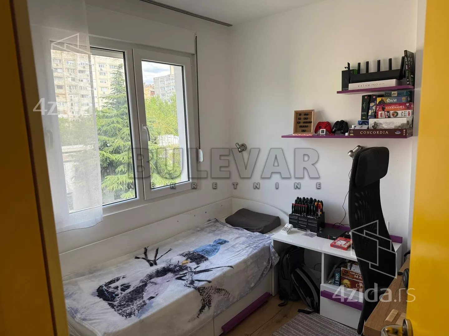 Dvoiposoban stan | 4zida