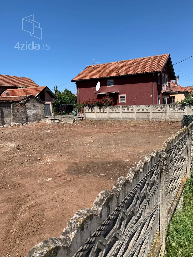 Građevinsko zemljište | 4zida