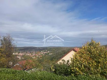 Vrčin | 4zida.rs