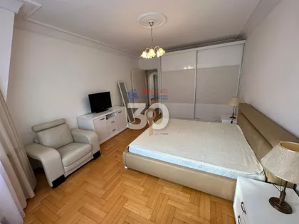 Blizina Francuske škole | 4zida.rs