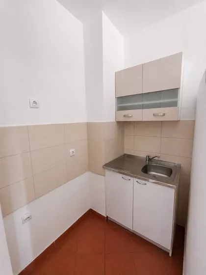 Vojvode Micka Krstića 1 | 4zida.rs