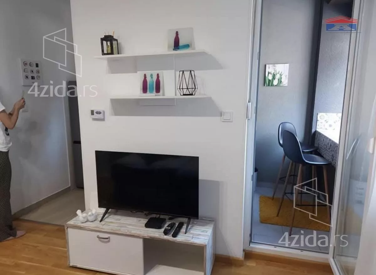 Garsonjera | 4zida