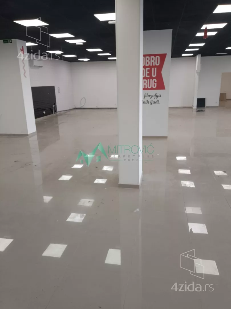Poslovni prostor | 4zida