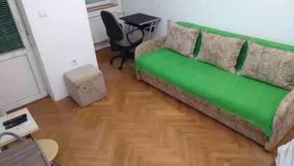 Ilije Birčanina 27 | 4zida.rs
