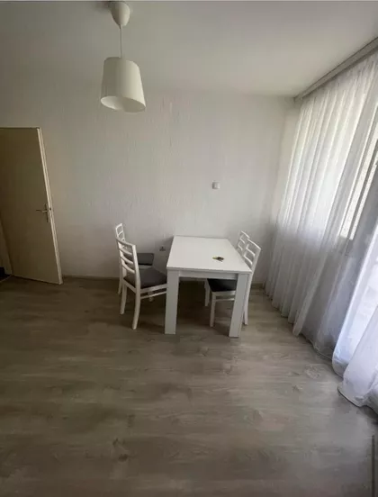 Brigadira Ristića 38 | 4zida.rs