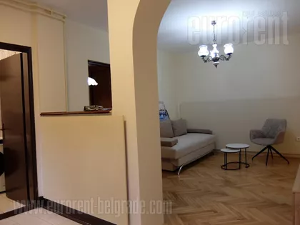 DONJI DORĆOL | 4zida.rs