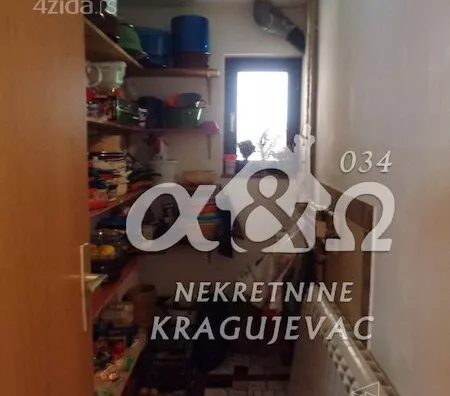 4-etažna kuća | 4zida