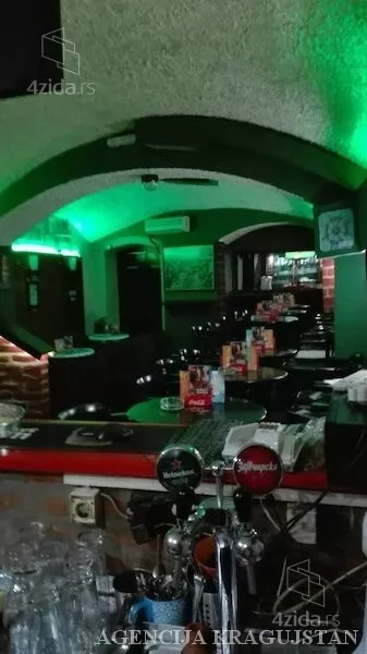 Ugostiteljski objekat | 4zida