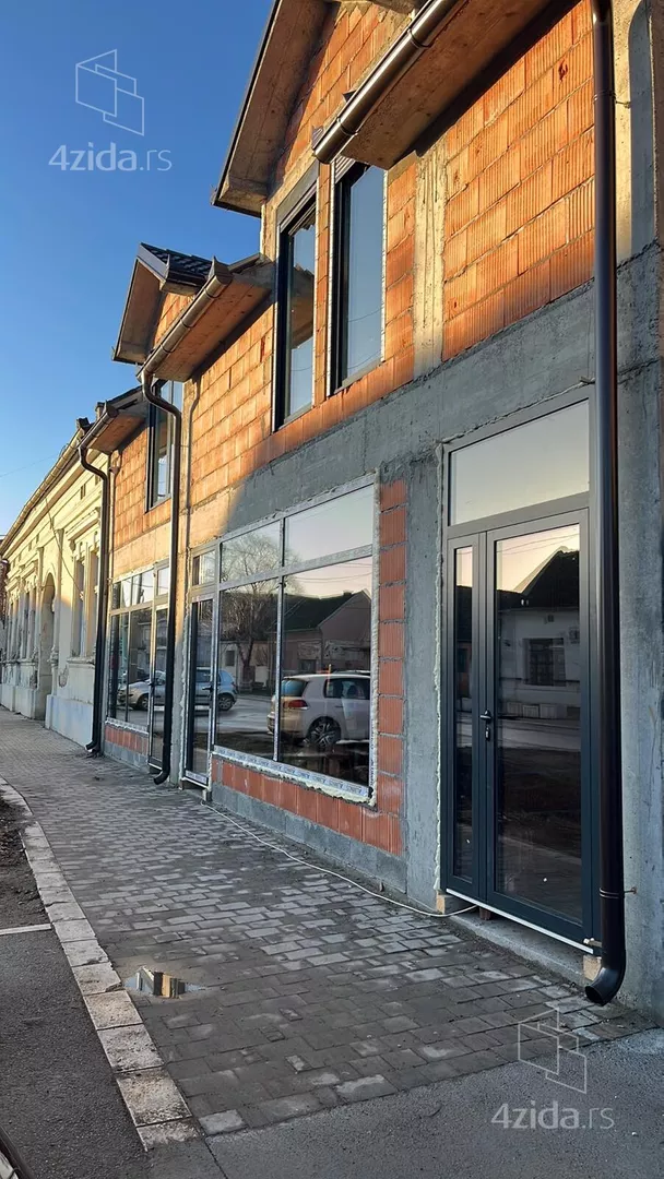 Poslovni prostor | 4zida