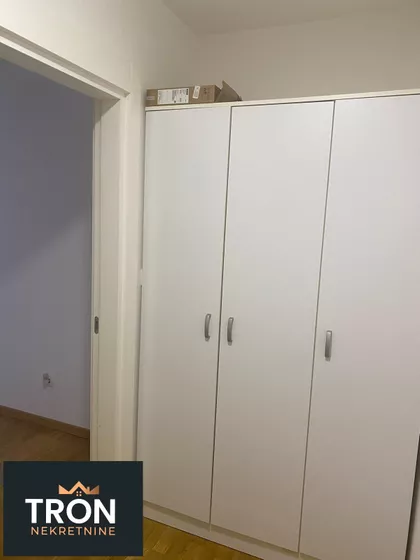 Nemanjina | 4zida.rs