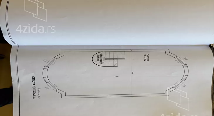 Poslovni prostor | 4zida
