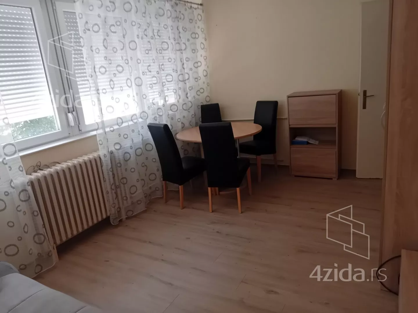 Garsonjera | 4zida