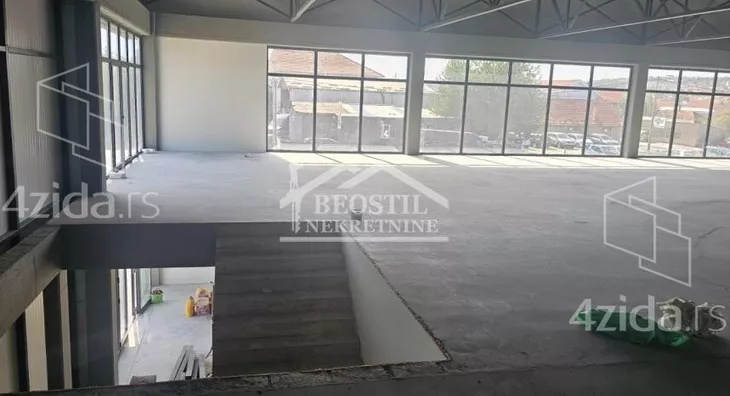Poslovni prostor | 4zida