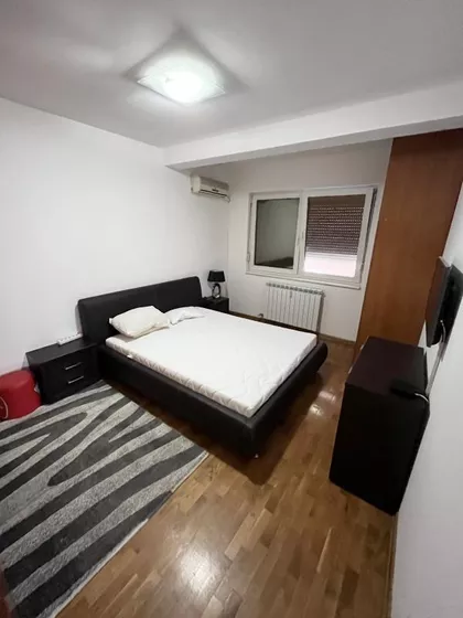 Jovanička | 4zida.rs