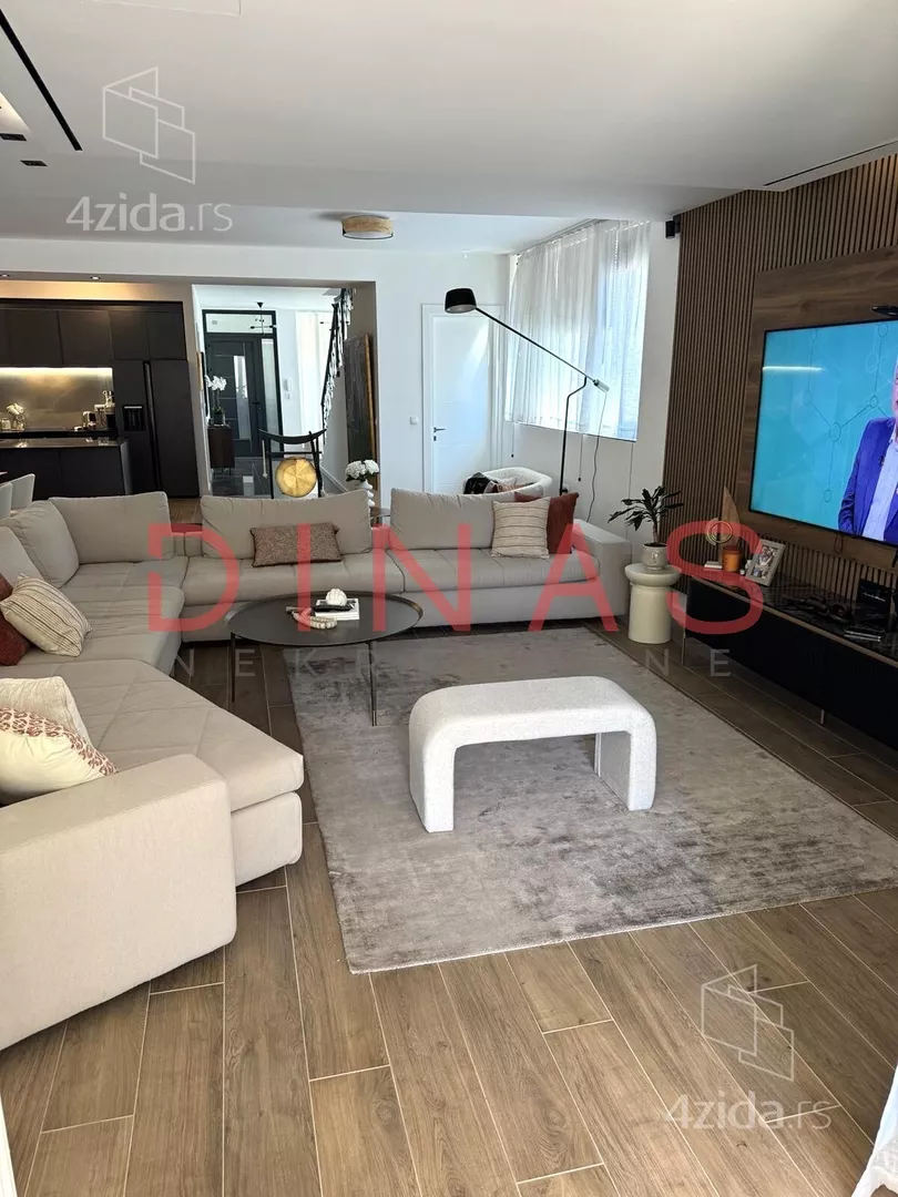 Kuća | 4zida