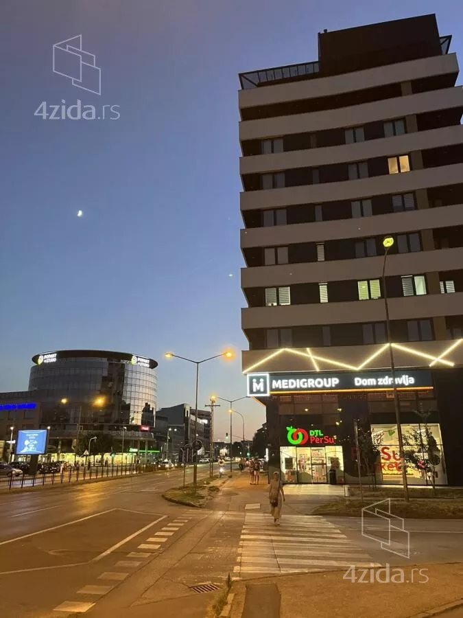 Dvoiposoban stan | 4zida